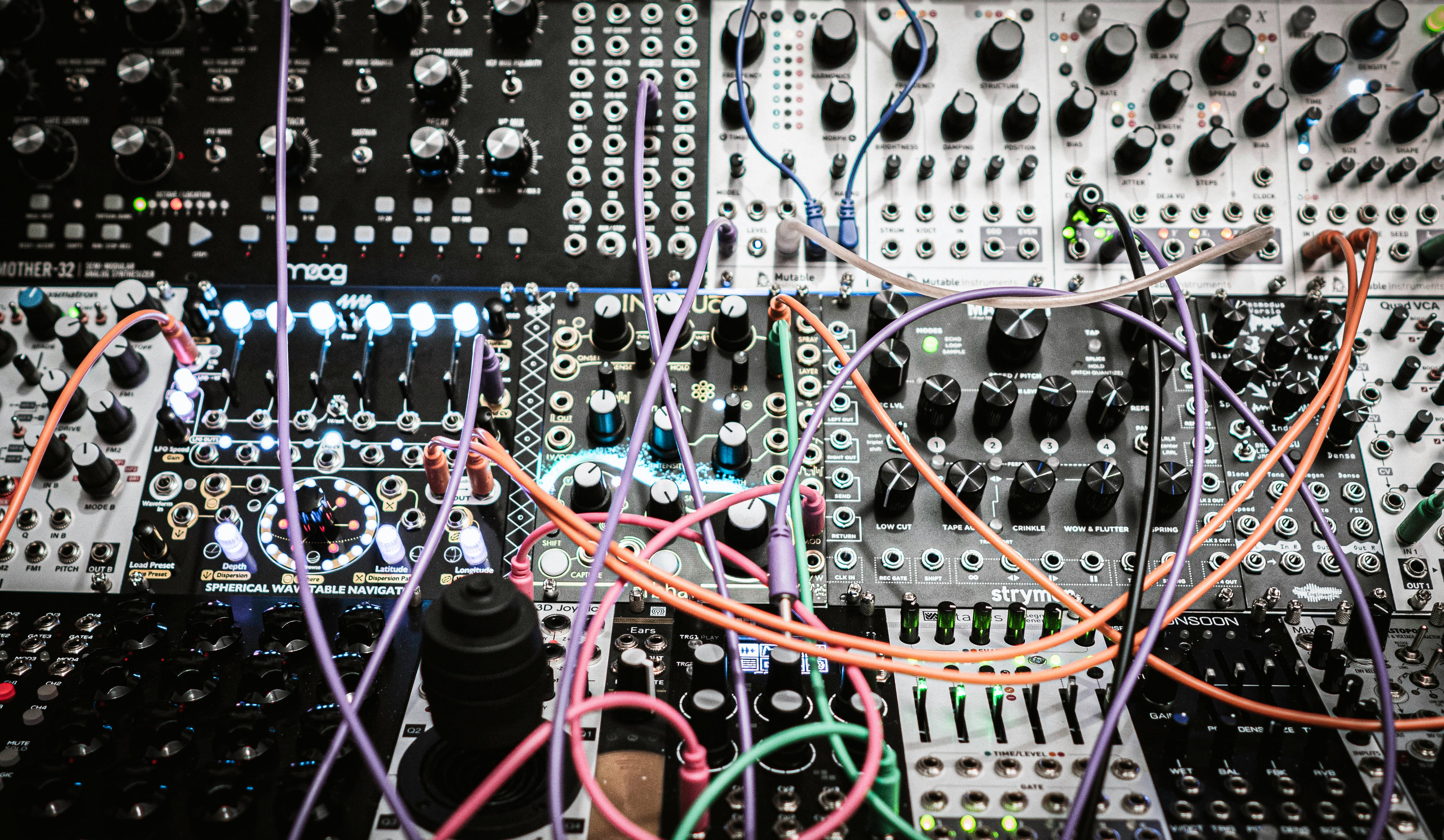 Modular synthesizer setup